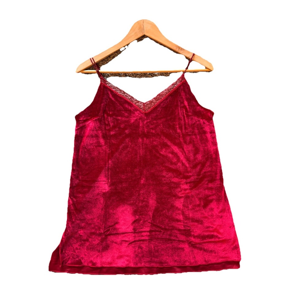 Free People Intimately Cami Tank, M, Spaghetti Straps Crushed Red Velvet NWOT